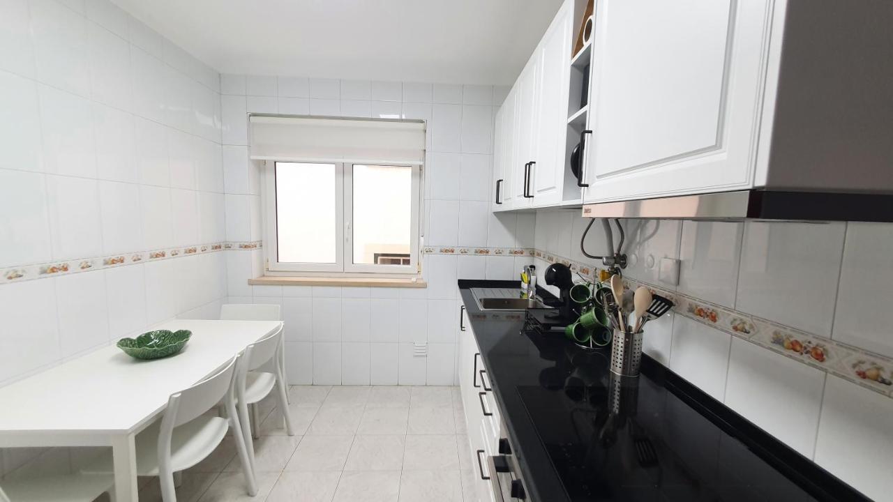 Caldas Da Rainha'S Green & White Eksteriør bilde